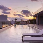 Private Room Top Location And Fridge 200M From Beach